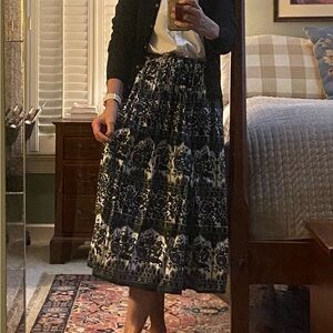 Jane Ashley Casual Lifestyle Skirt